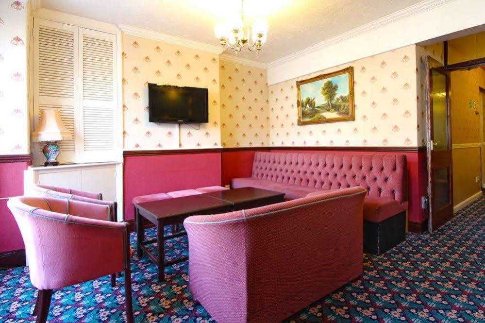 The Columbia Hotel Wellingborough Exterior foto